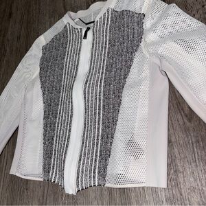 Elie Tahari White and Gray Blazer